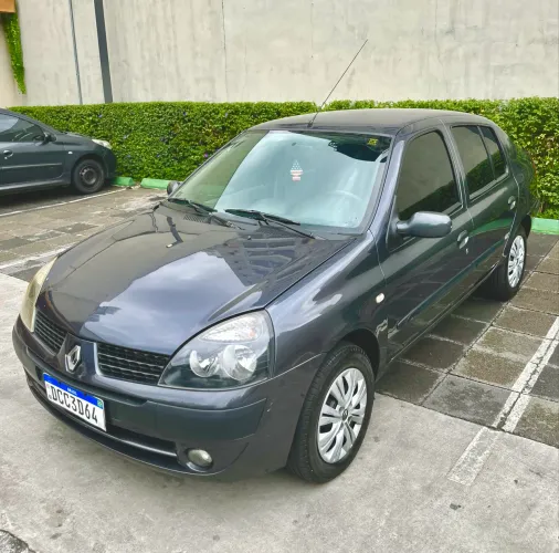 Renault Clio SED RT/ Privilège/ Botic 1.6 16V 4P 2004