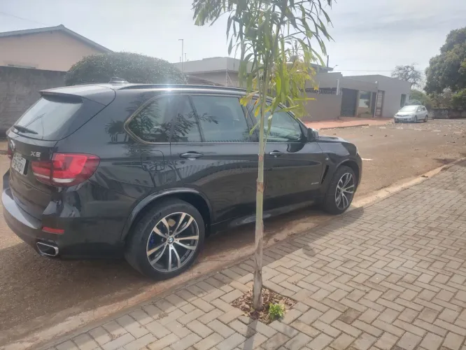 BMW X5 Xdrive 50I 4.4 Bi-turbo 2014