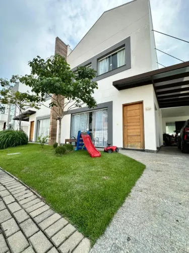 CASA LOCAÇÃO BALNEÁRIO CAMBORIÚ