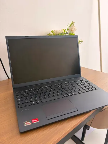 Notebook VAIO FE15 - Ryzen 5 5500U - 16GB RAM - SSD 512GB