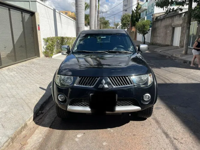 Mitsubishi L200 Triton HPE 3.2 CD TB Int.diesel AUT 2010