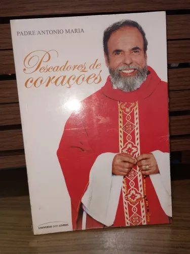 3 Livros católicos,Papa Francisco,Padre Fábio de Mello e