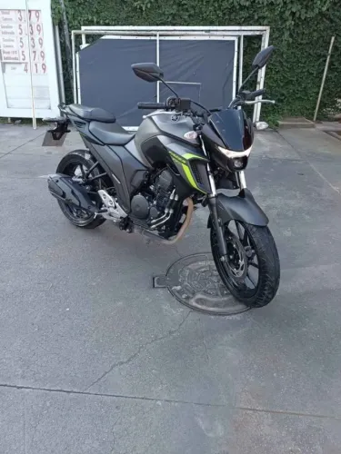 VENDO FAZER 250 2024 UNICO DONO MOTO CONSERVADA