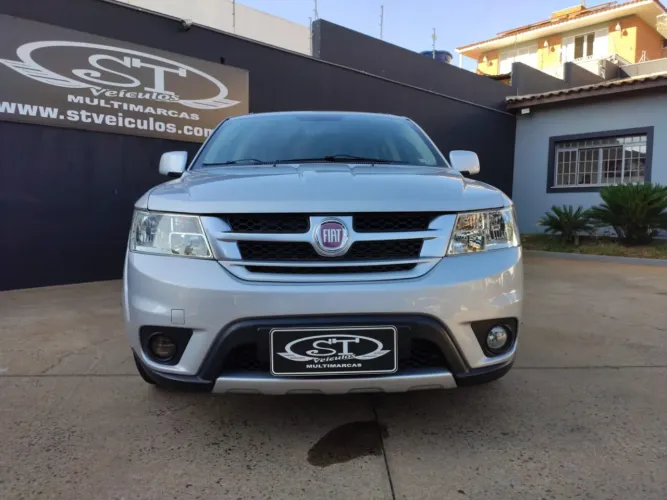 Fiat Freemont 2.4 16V 5P Aut. 2012