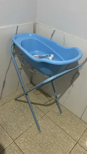 Banheira com suporte