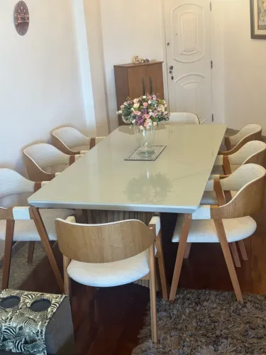 Mesa 8 cadeiras alto padrão 