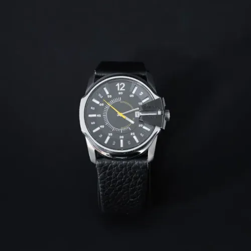 Relógio Diesel DZ-1295 Preto Couro 40mm
