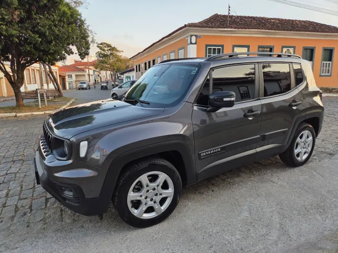 Jeep Renegade Sport T270 1.3 TB 4X2 Flex Aut. 2024