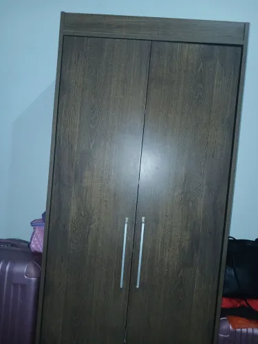 Vendo Guarda Roupa Multiuso