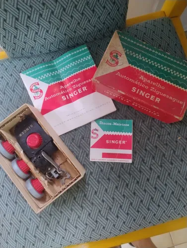 Aparelho automático ziguezague Singer 