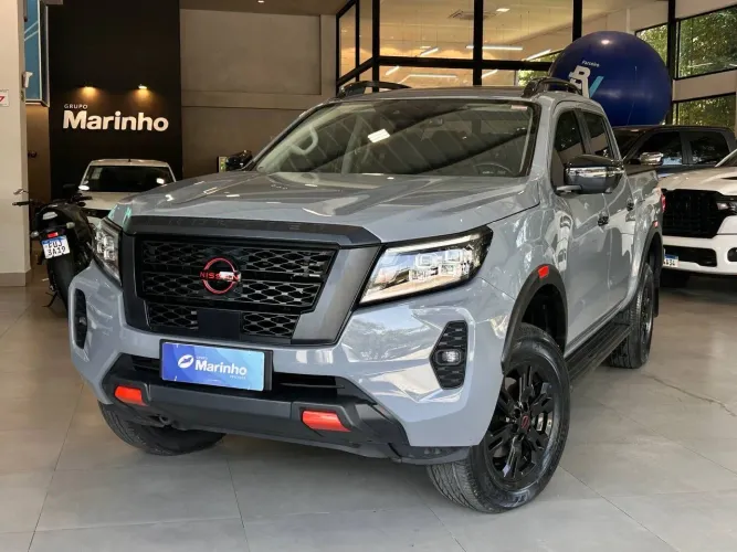 Nissan Frontier Pro4x CD 4X4 2.3 Bi-TB Die. AUT 2025