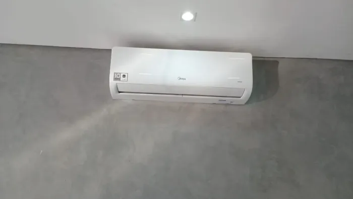 AR CONDICIONADO MIDEA 18MIL BTU