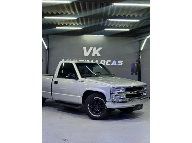 Chevrolet Silverado DLX 4.1 1997