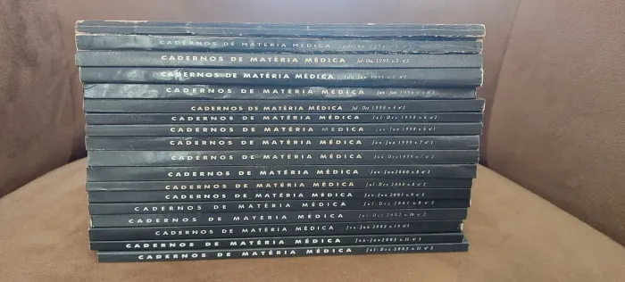 Coleção de Revistas Caderno de Matéria Médica -18 Volumes (Homeopatia)