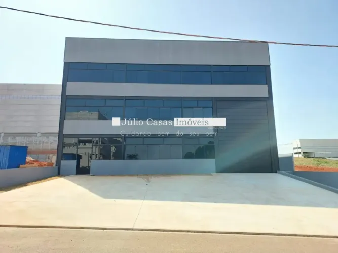 Galpão industrial a venda em condomínio