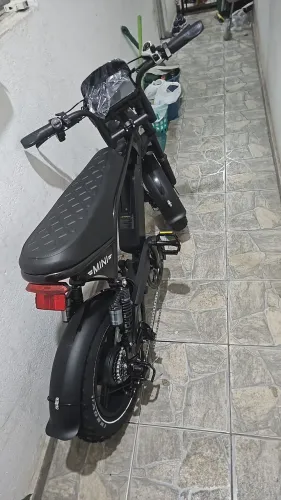Bicicleta Elétrica Ouxi V8 Mini 32kmh 500W 40KM de autônoma