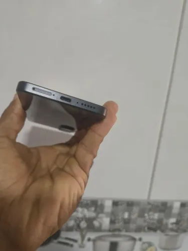 Vendo um celular poco x 7 pró
