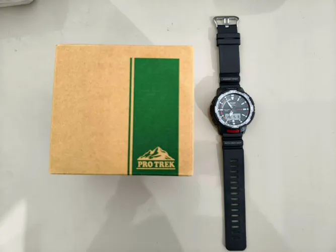 Relógio Casio Protrek PRT B-70 1CR na caixa
