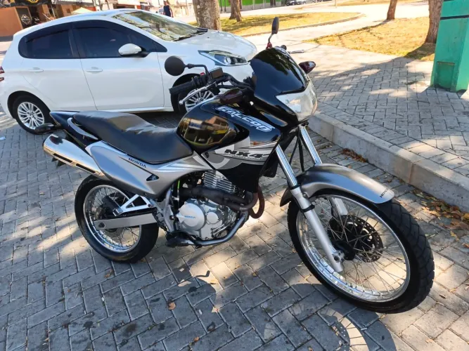Falcon 400cc Top