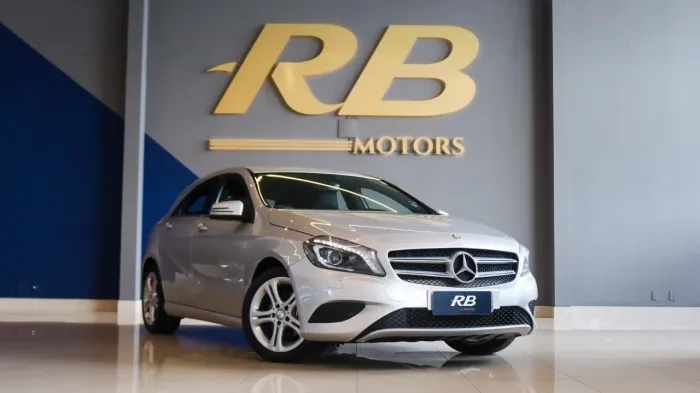 Mercedes-Benz Classe A 200 1.6 TB/flex Aut. 2015