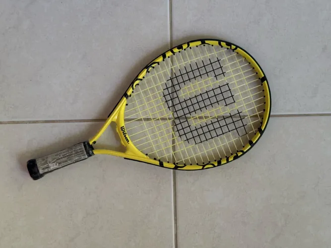 Raquete Tênis Minions Wilson