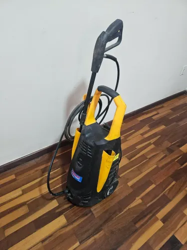 Lavadora de Alta Pressão Vulcan Trent 1800W - Top, Conservada!