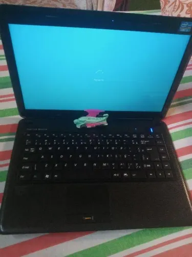 Notebook Positivo Core i3 8GB RAM HD 500GB Windows 10 Pro