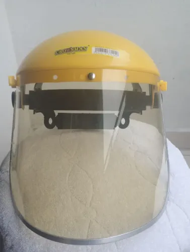 Máscara de proteção facial