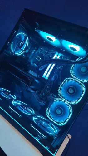 Water cooler master