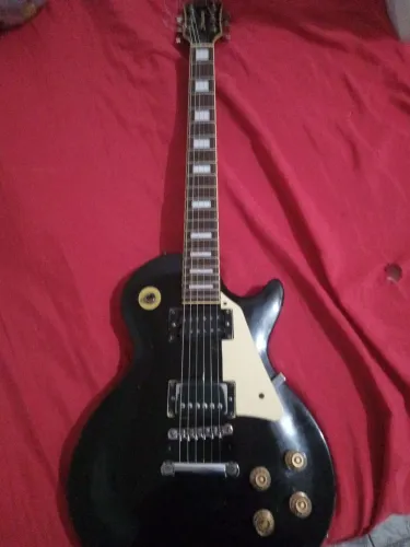Guitarra les paul Strinberg