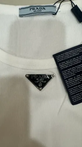 BLUSA PRADA BÁSICA BRANCA NOVA