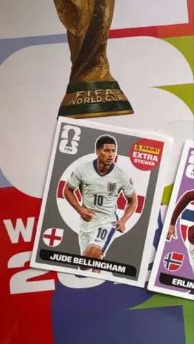 Figurinha LEGEND extra panini 