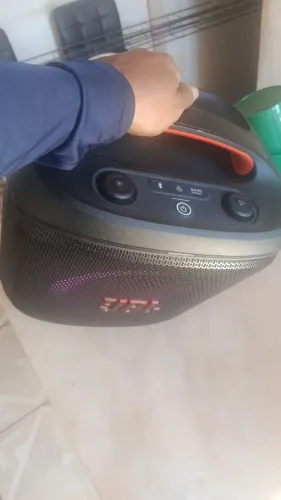 Caixa de som jbl