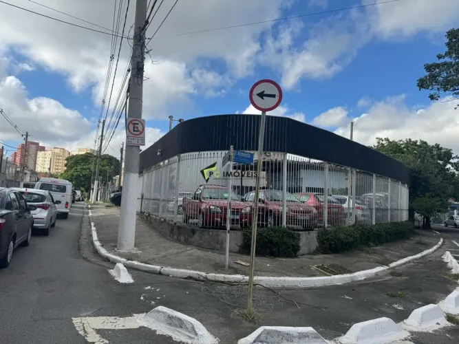 TERRENO COMERCIAL DE ESQUINA CASA VERDE | 323 m² | EXCELENTE VISIBILIDADE