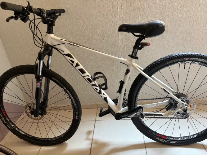 Bicicleta Audax Auge 555 Aro 29 - Shimano Deore
