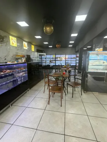 Padaria na av Bernardo Vasconcelos BH
