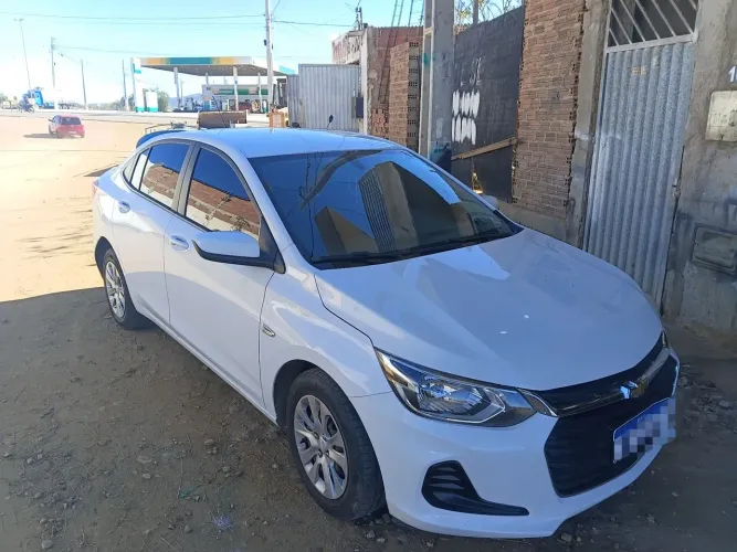 Chevrolet Onix Plus LT 1.0 12V Flex Mec. 4P 2020