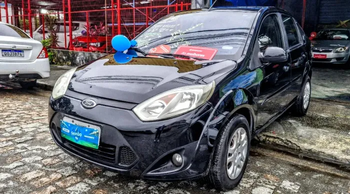 Ford Fiesta Sedan SE 1.6 8V Flex 4P 2013
