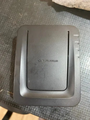 Onu Gpon Furukawa Ld420-10r Gb Lote 21 Un Preto (Usado)