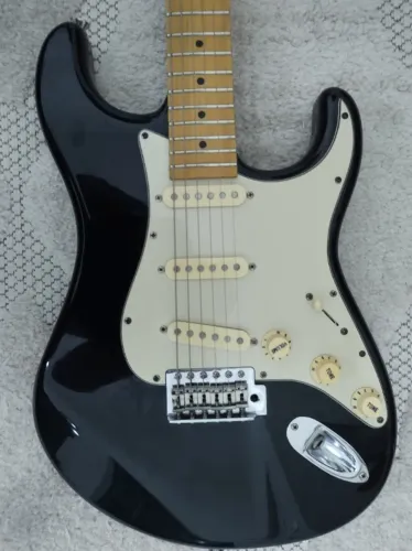 Guitarra Tagima T635 handmade in Brazil