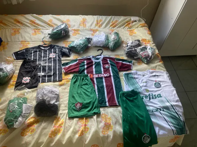 Conjunto infantil de time