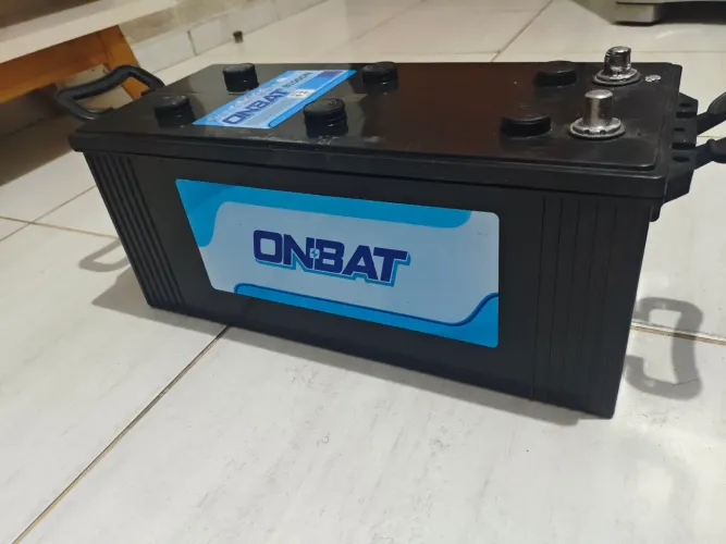 Bateria 150 amperes Onbat semi nova 2025 com garantia valor sem troca