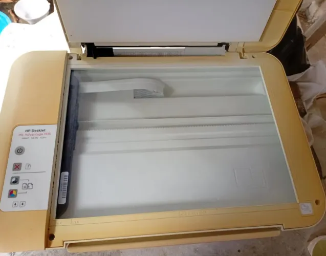 Impressora HP Deskjet Ink Advantage 1516