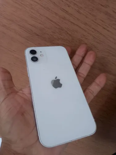 iPhone 12  64 G