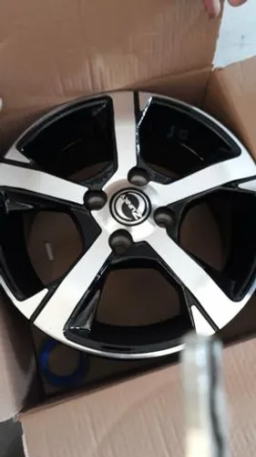 Roda aro 15 GM Prisma Ltz Zunky Preta com diamantado 4X100 jogo