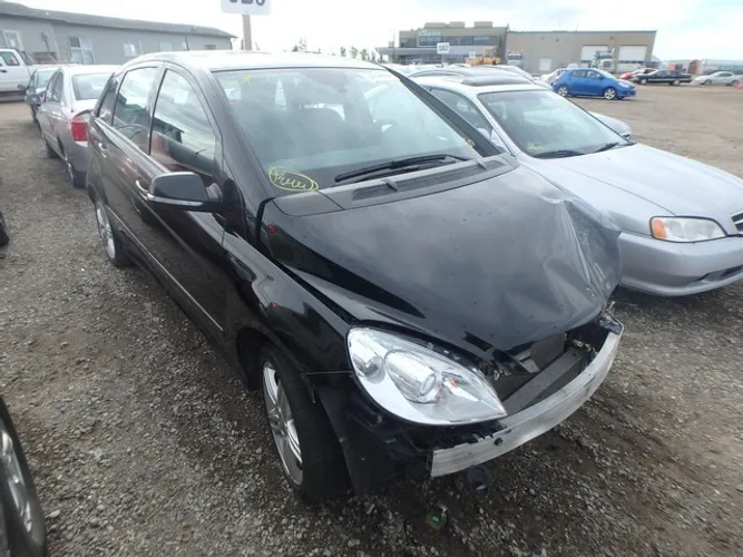Sucata Mercedes B200 Para Peças 