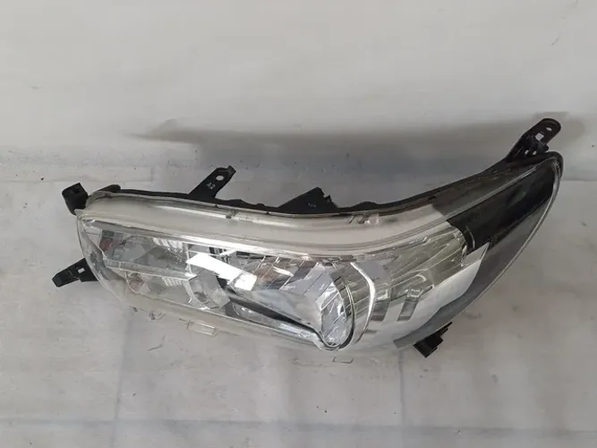 Farol Esquerdo hilux 2016 2017 2018 2019 2020 original
