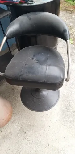 Cadeira de barbeiro fixa