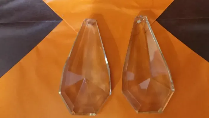 Pendentes de cristal antigos em formato de gota para lustre antigo raros!