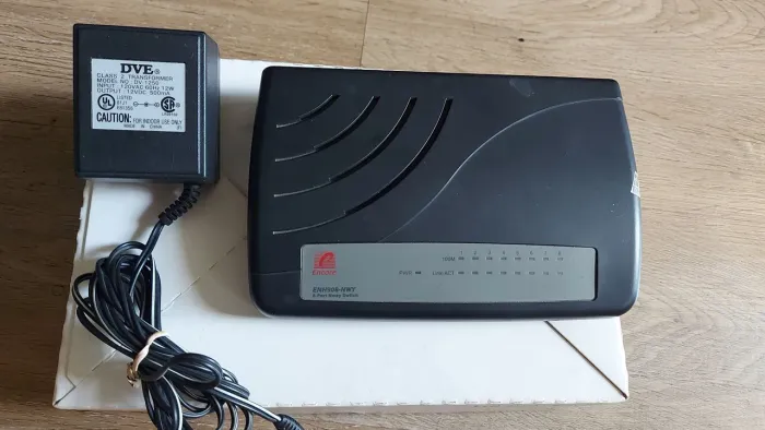 Switch Encore Enh908-Nwy-A com fonte original